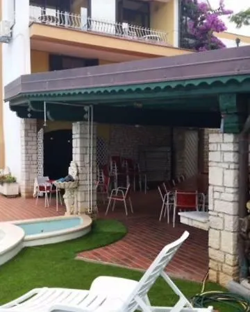 公寓 Apartmaji Burger Pula 普耶斯察纳乌瓦拉